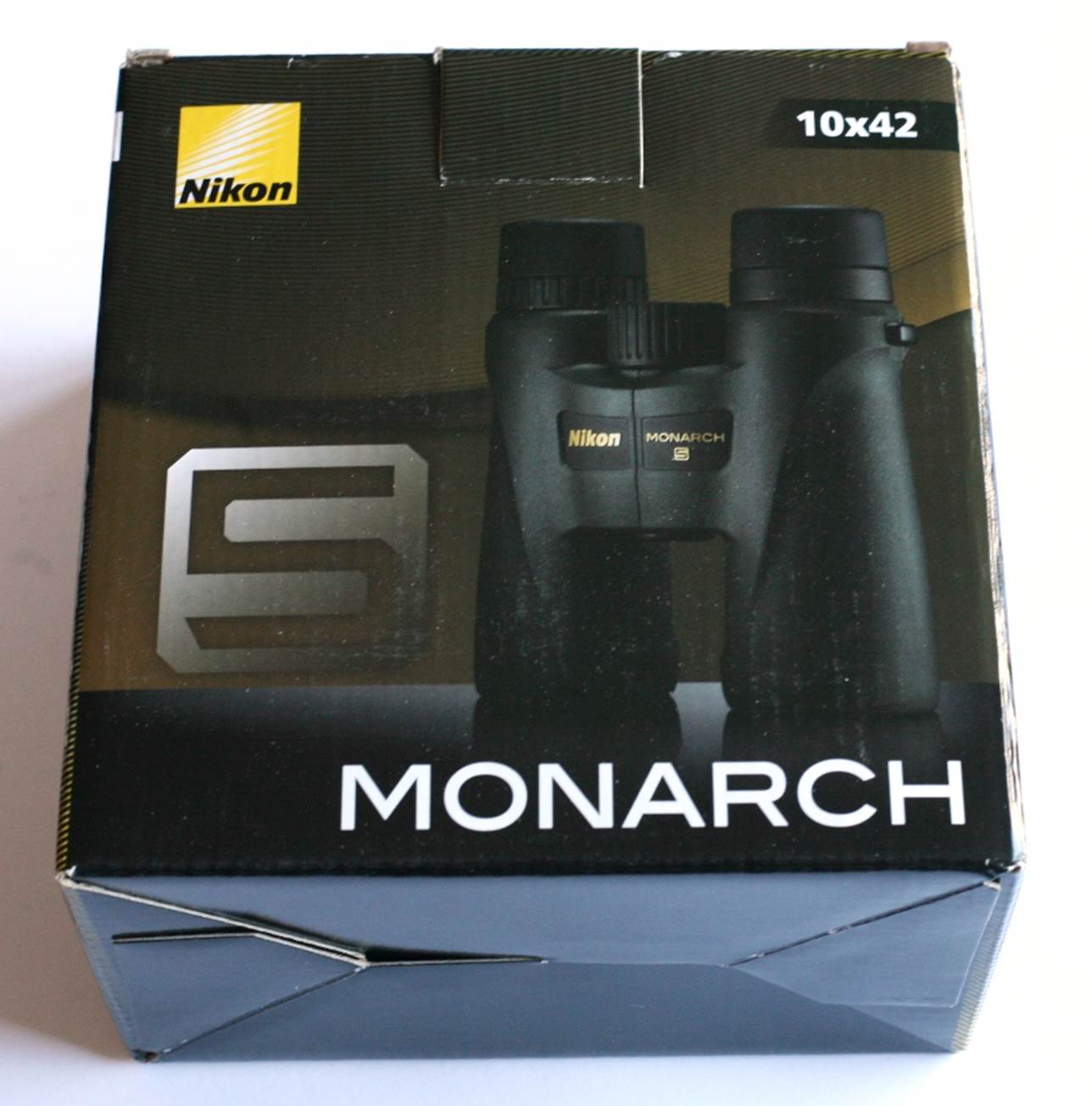 Nikon 10x42 Monarch 5 Review