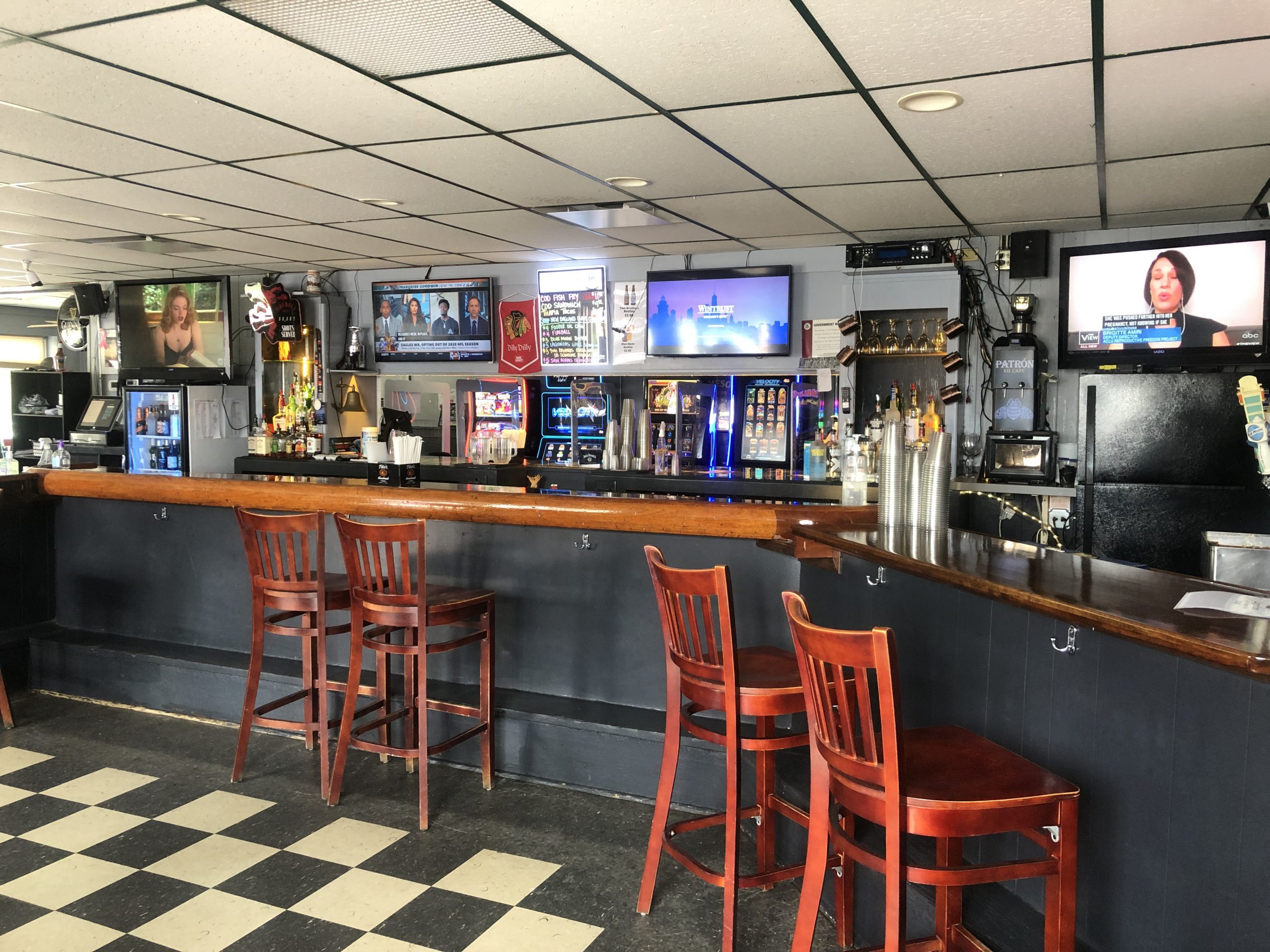 Gallery Scoreboard Bar & Grill