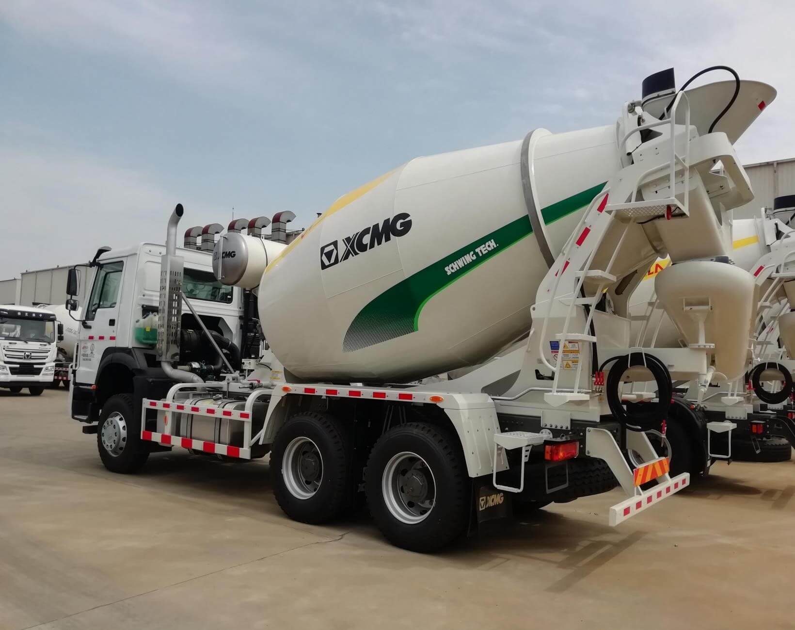 CAMION MIXER XCMGSCHWING 8M3 NUEVA Servicios de Construcción Orión SAC