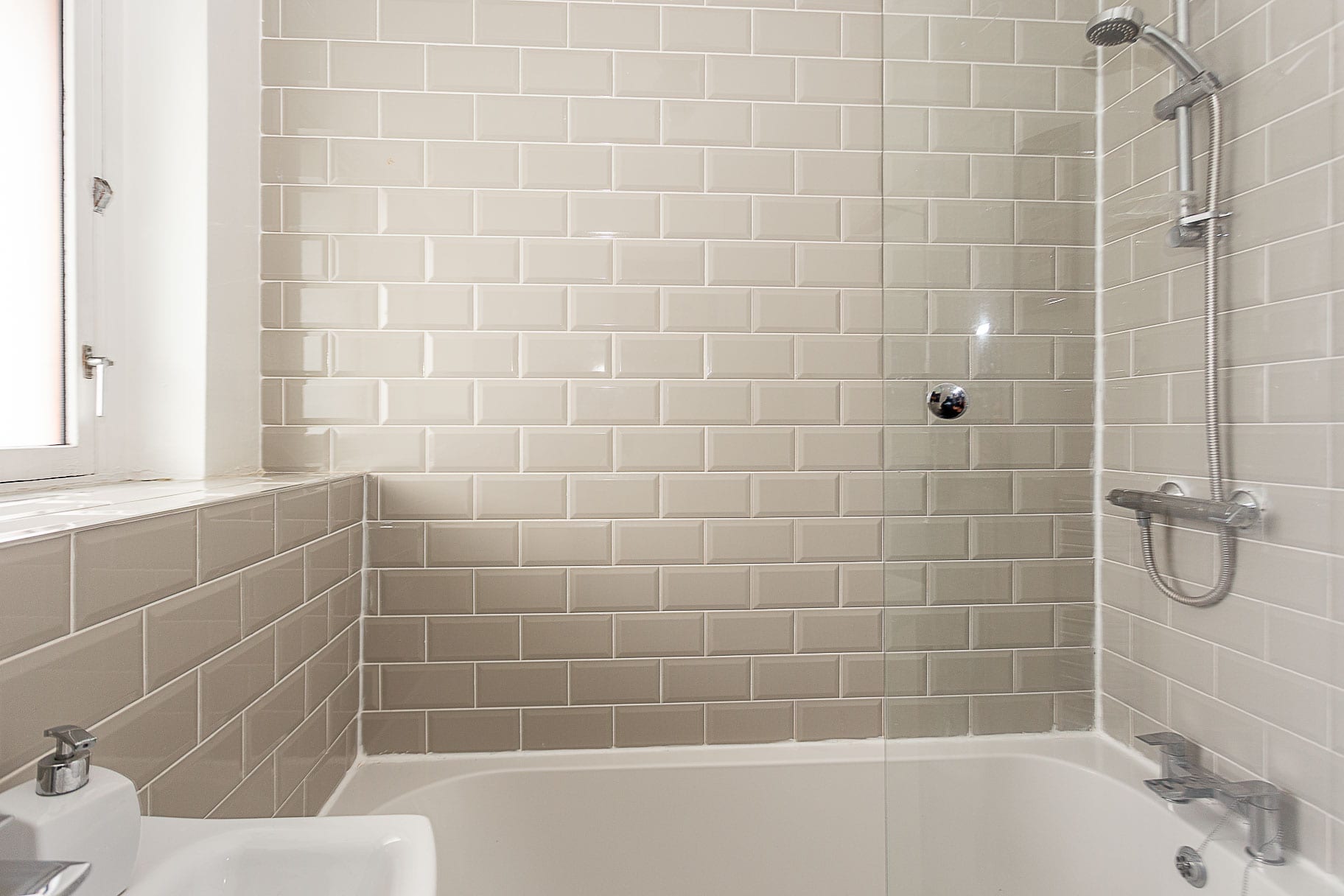 Logie Green Road, Edinburgh Scotlands Property Guide