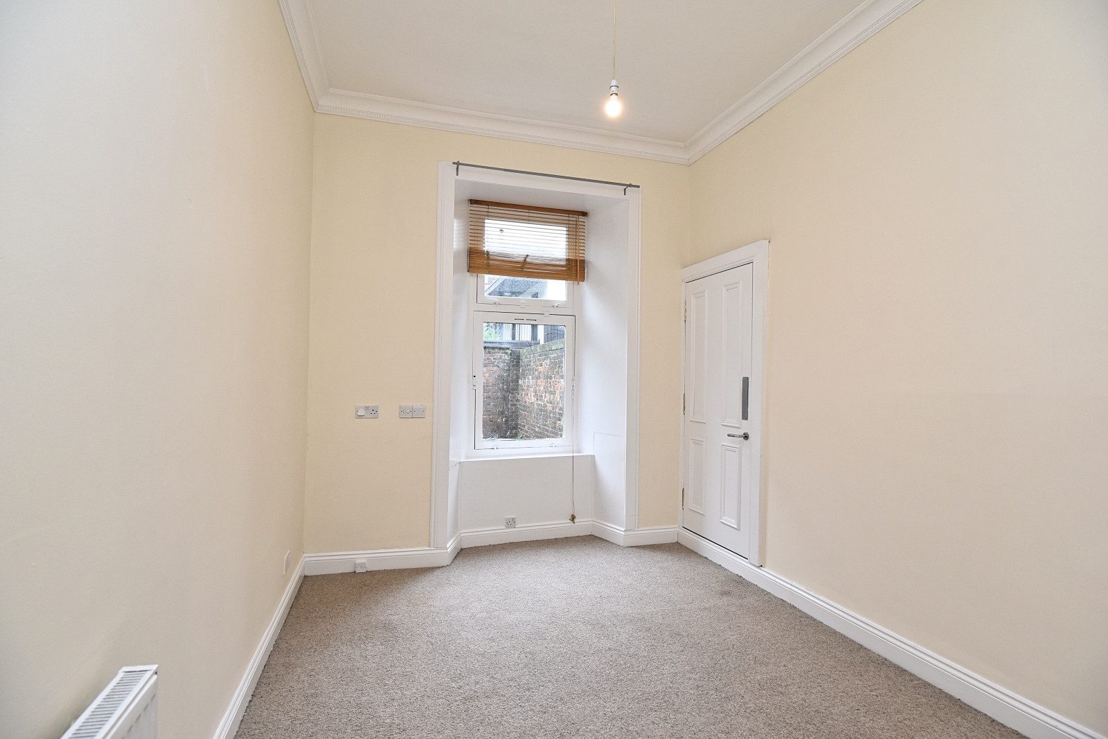 Willowbank Crescent, Woodlands, Glasgow, G3 Scotlands Property Guide