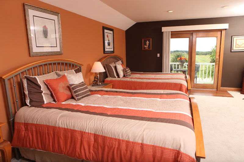 Indiana Amish Country Lodging Scottish B&B (Bremen IN) Rooms