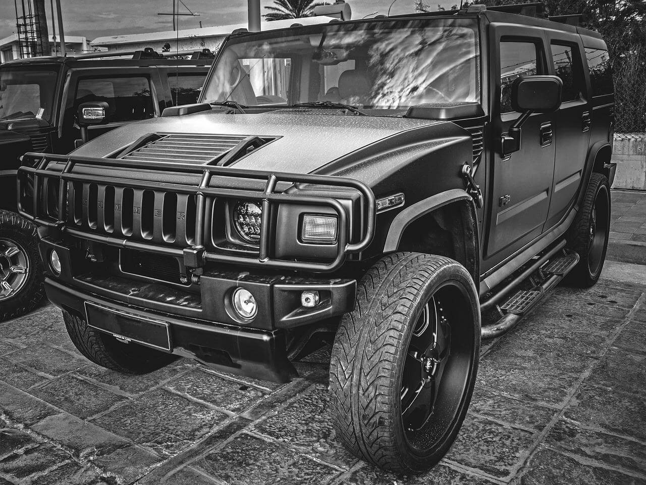 Important Considerations when Getting a Hummer Repair - Scott's Auto