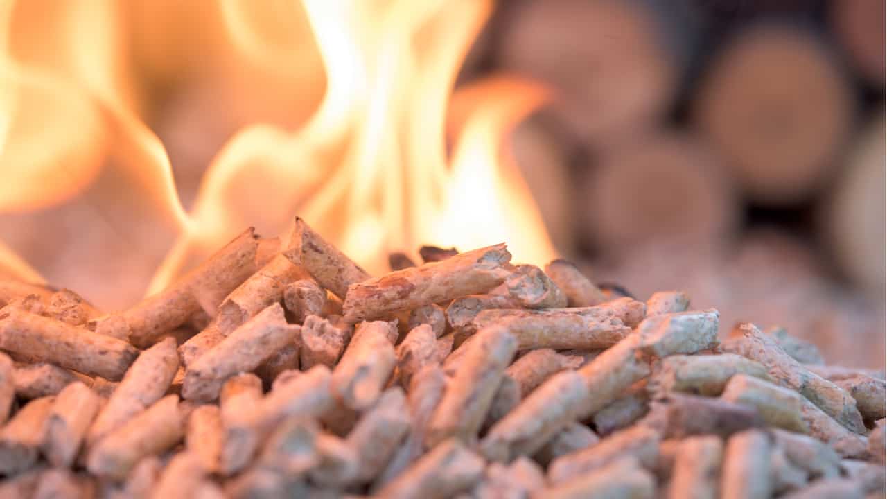 8 Best Pellet Stoves for Home Heating in 2024 [Buying Guide]