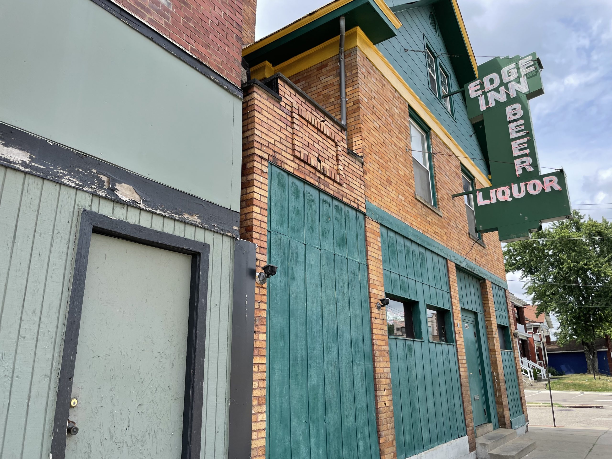 Edge Inn Tavern Scoundrel's Field Guide