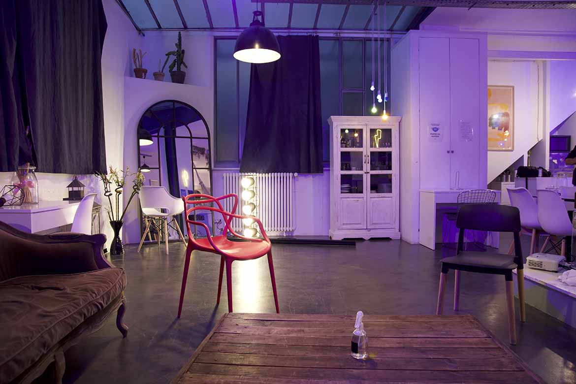 Loft Atelier avec grande verrière sur Paris , lieu de tournage