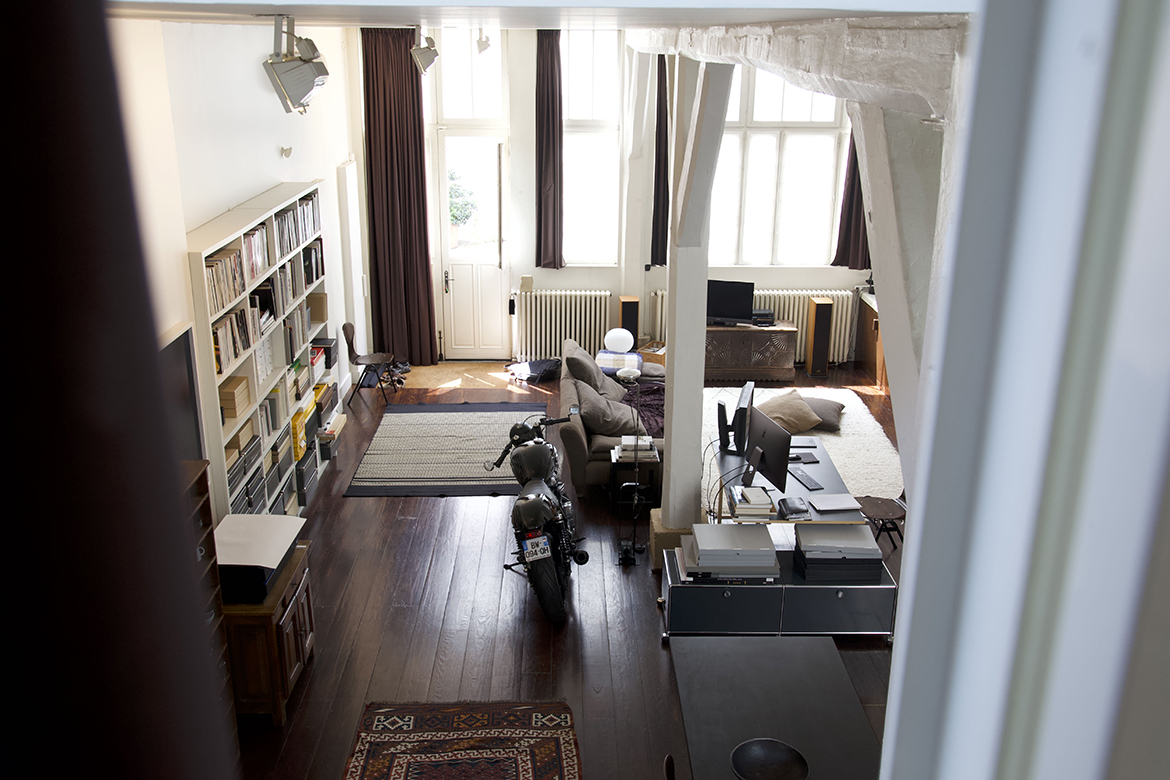 Loft Paris pour Interview , lieu de tournage Scouting location