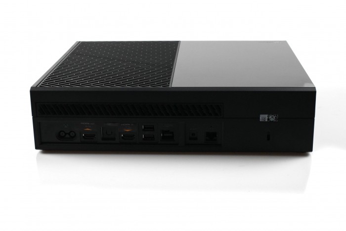 Anschlüsse und Inbetriebnahme Xbox One im Test Neue Generation, alte