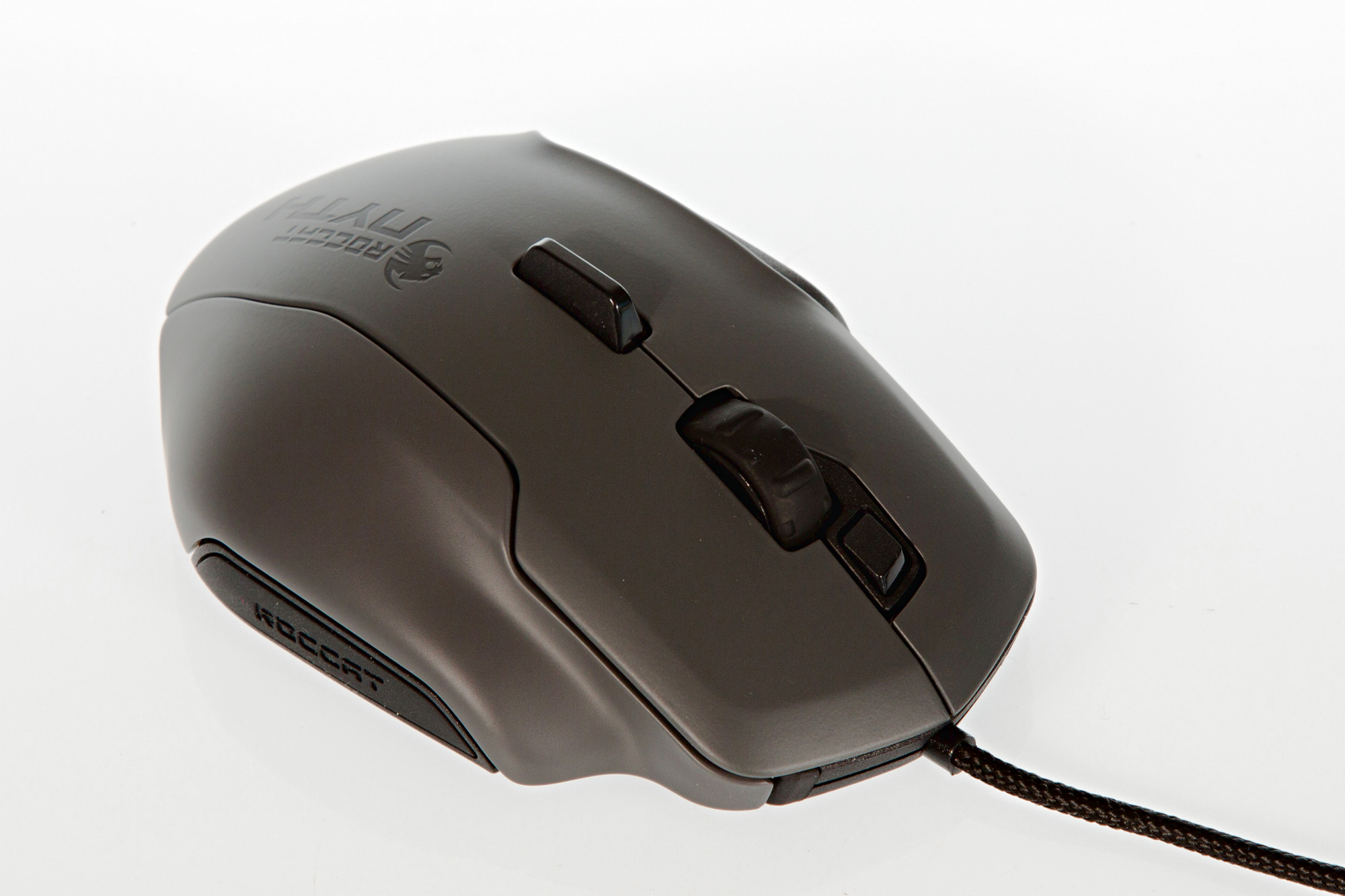 12k dpi für 4KAuflösung Roccat Nyth im Test Die 130EuroModular