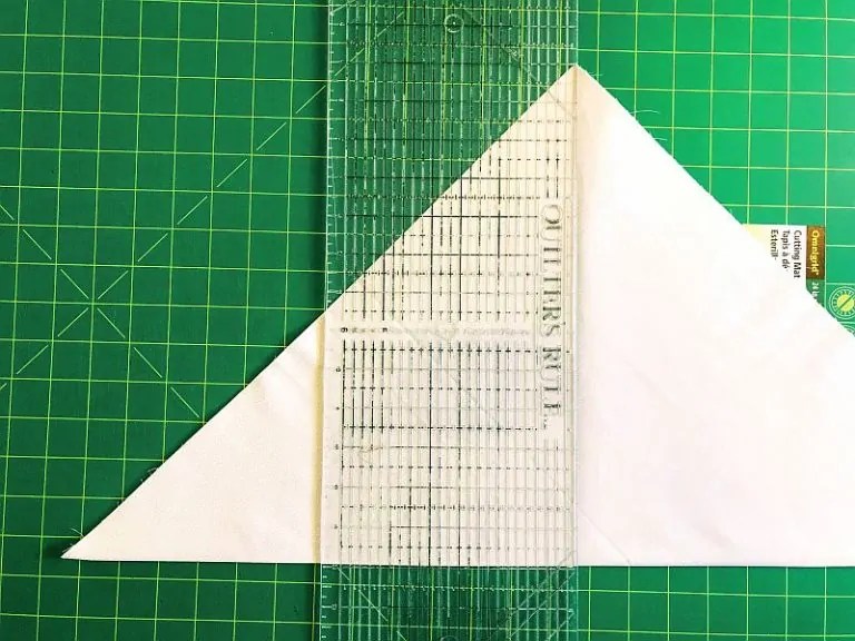 How to Easily Set a Quilt on Point for a Stunning Result