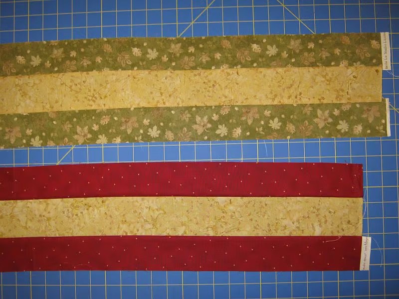 Scrapdash Quilt Tutorials ⋆ Using a 60 degree ruler to make baby blocks