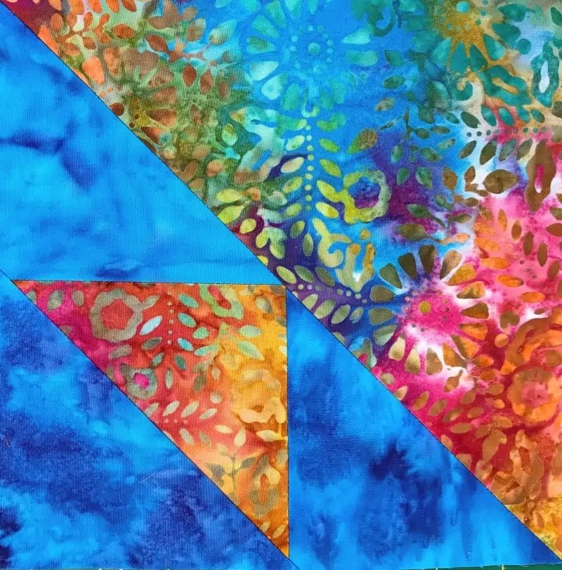 Scrapdash Quilt Tutorials ⋆ How to Use a Cat's Cradle Ruler