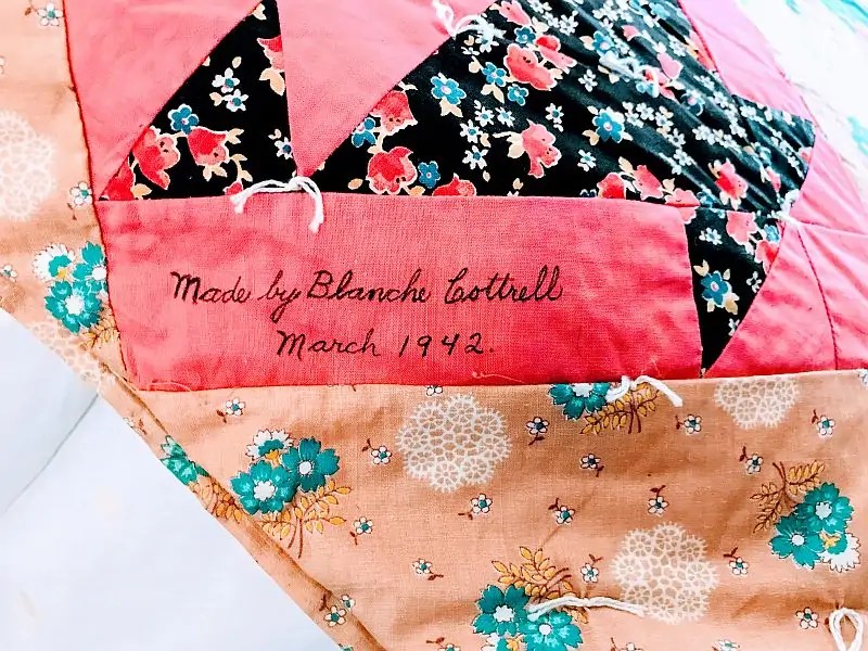 How to Make the Cakestand Quilt Block ⋆ Scrapdash Tutorials