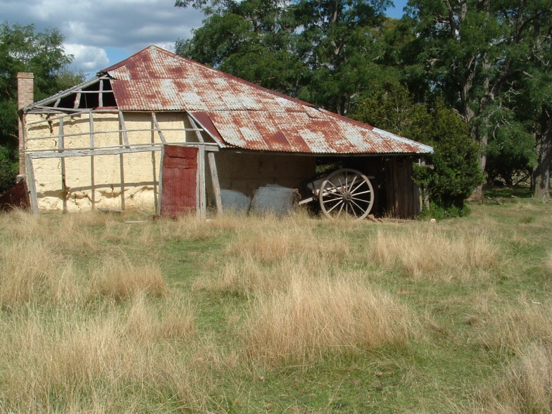 Mud Farm Hut. Oberon Screen Central