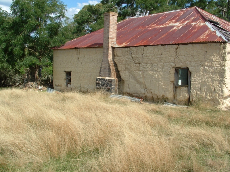 Mud Farm Hut. Oberon Screen Central