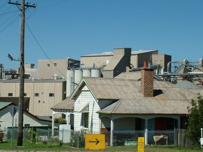 Town Manildra Screen Central