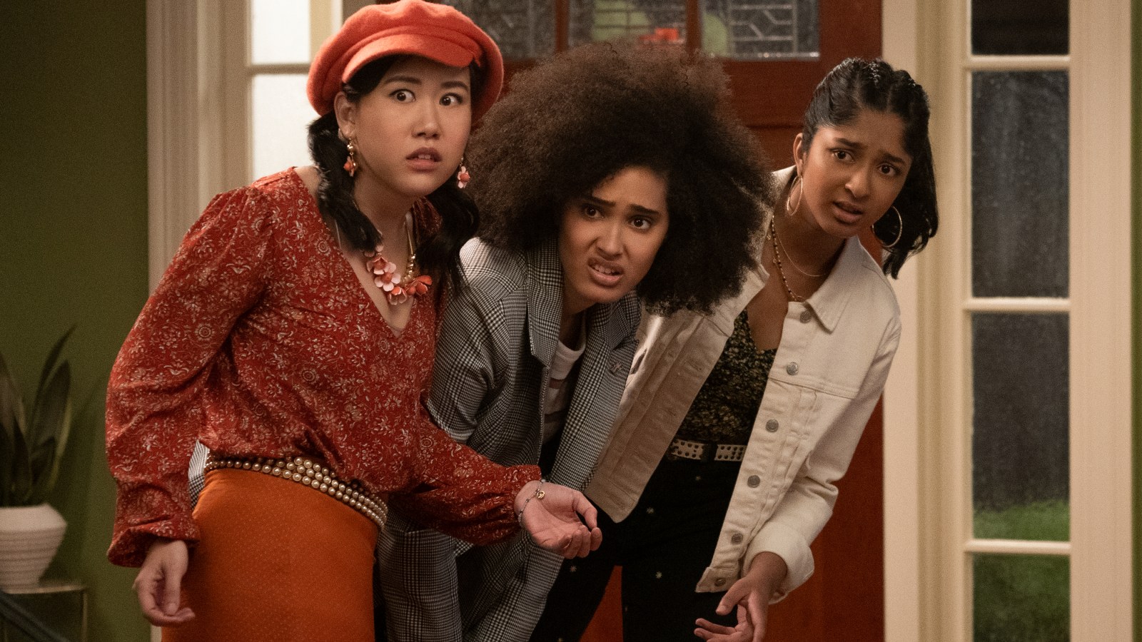 Season 2 of ‘Never Have I Ever’ Questions What it Means to be Perfect