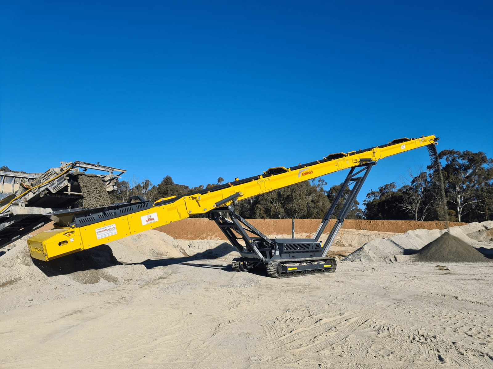 Stacking Conveyors screentecllc