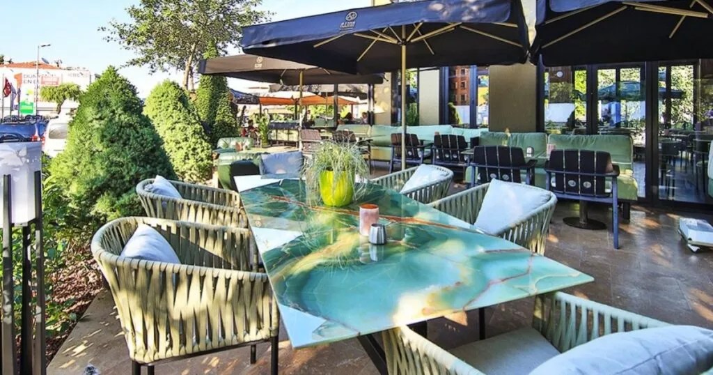 THE BEST 10 hookah bars in Istanbul Turkey Scributors