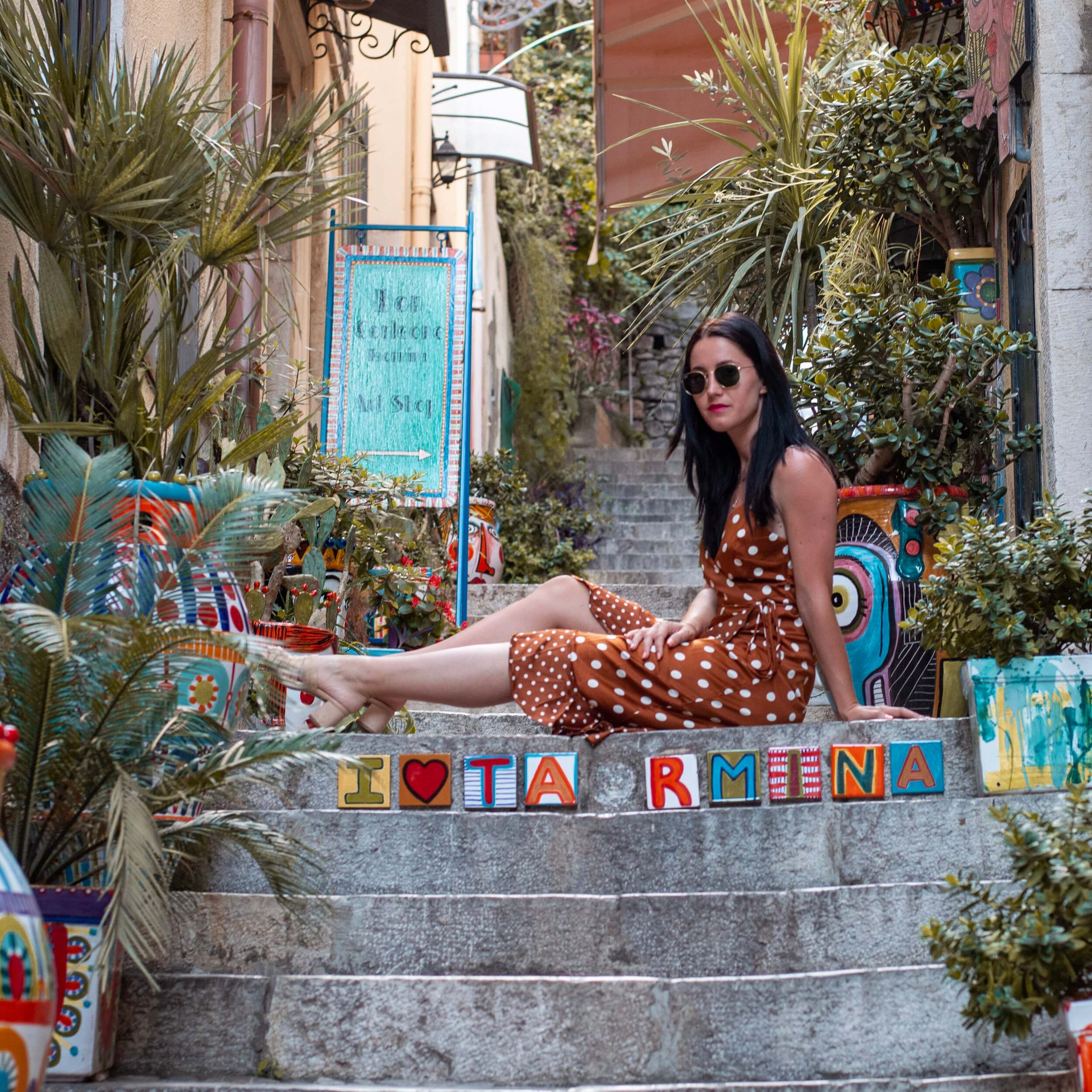 5 Reasons Why You Should Visit Taormina SCROLL THE GLOBE