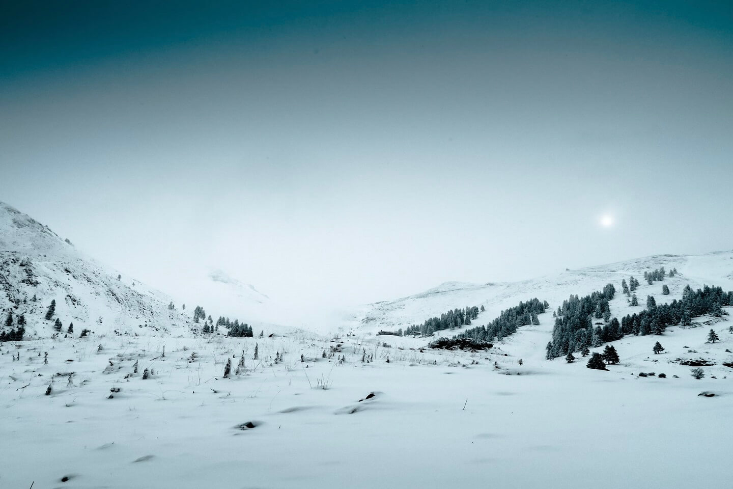 Does it Snow in Greece? Here are 7 Places to Find Snow in Greece