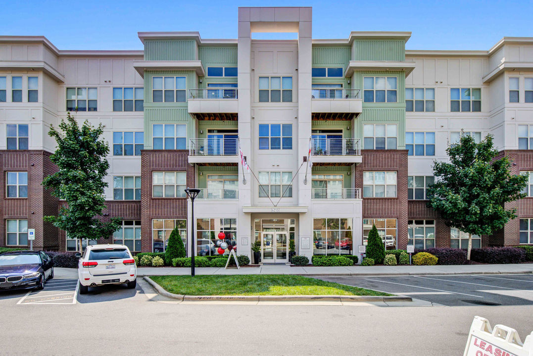 M Station Apartments — Charlotte, NC Signature Corporate Services