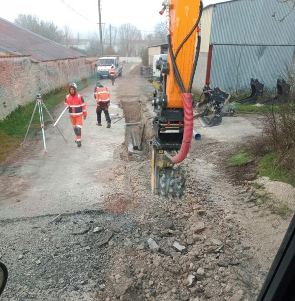 Location engin avec chauffeur Entreprise de démolition et