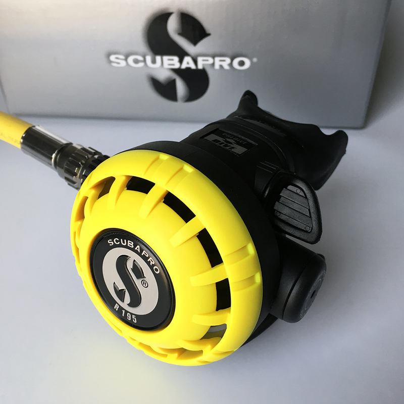 【送料0円】 Scubapro SCUBAPRO スキューバプロ R195 オクトパス 黄色 www.yajirushi.co.jp