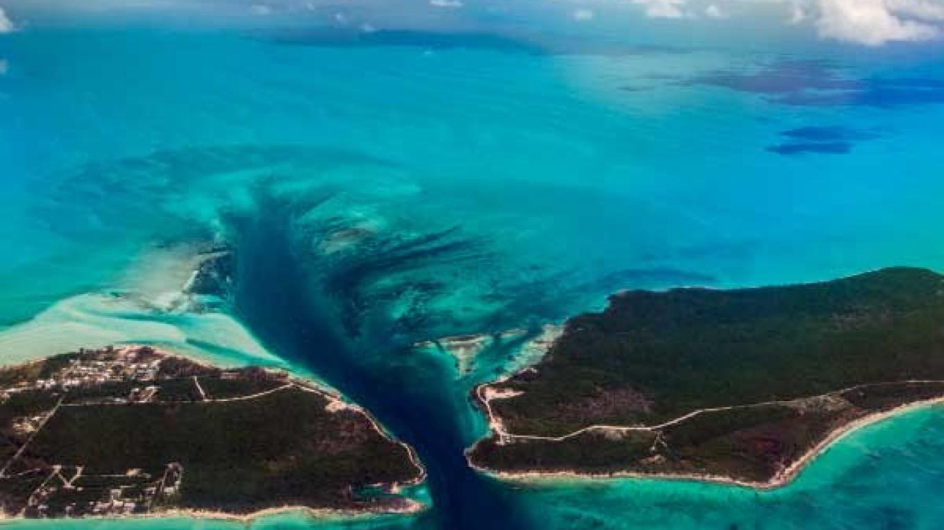 Diving In The Bahamas 10 Best Dive Sites » ScubaDiverHQ