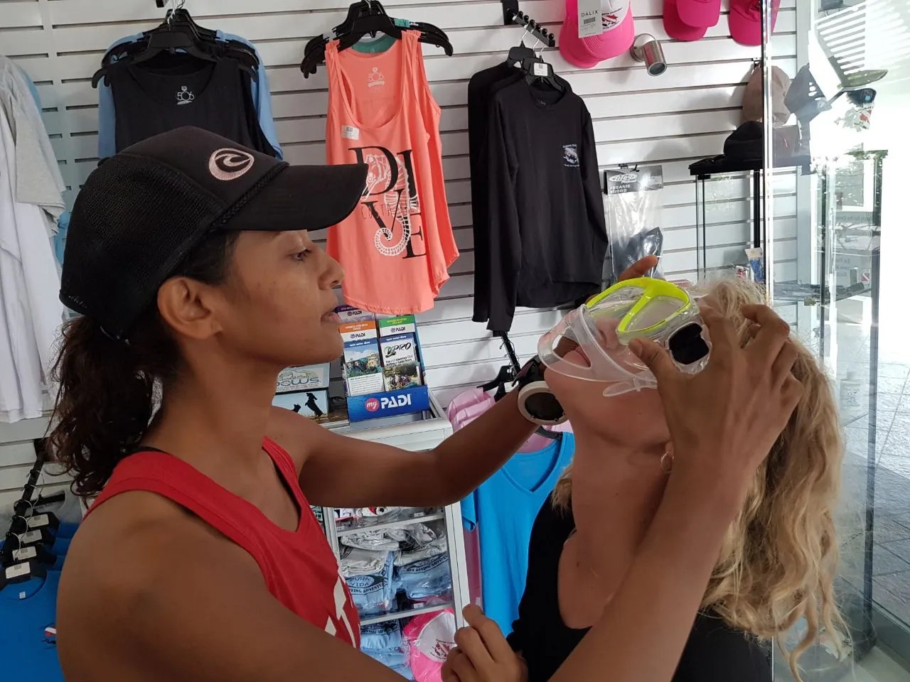 What to look for in a Scuba mask some tips to choose and prepare the