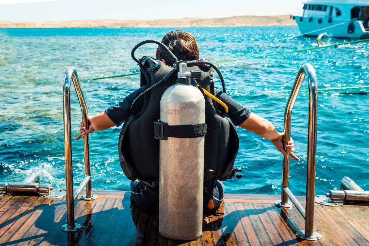 Diving After Flying and More 5 Scuba Diving Mistakes to Avoid Scuba