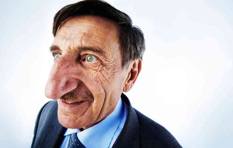 20 People Who Hold the Record for Largest Human Body Parts