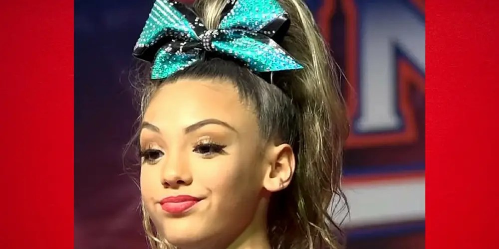13YearOld Cheerleader Earns A Spot In The Meme Hall Of Fame After A