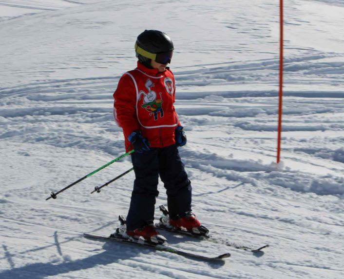 CARNEVALE DAVOS 2024 Scuola Svizzera di sci Lugano