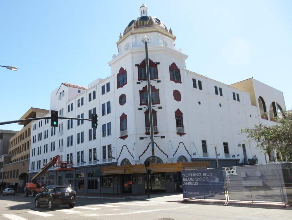 Balboa Theatre Paint Job San Diego Architectural Foundation