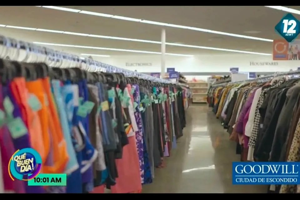 XEWT TELEVISA AT THE NEW GOODWILL ESCONDIDO GRAND OPENING Goodwill Industries of San Diego County