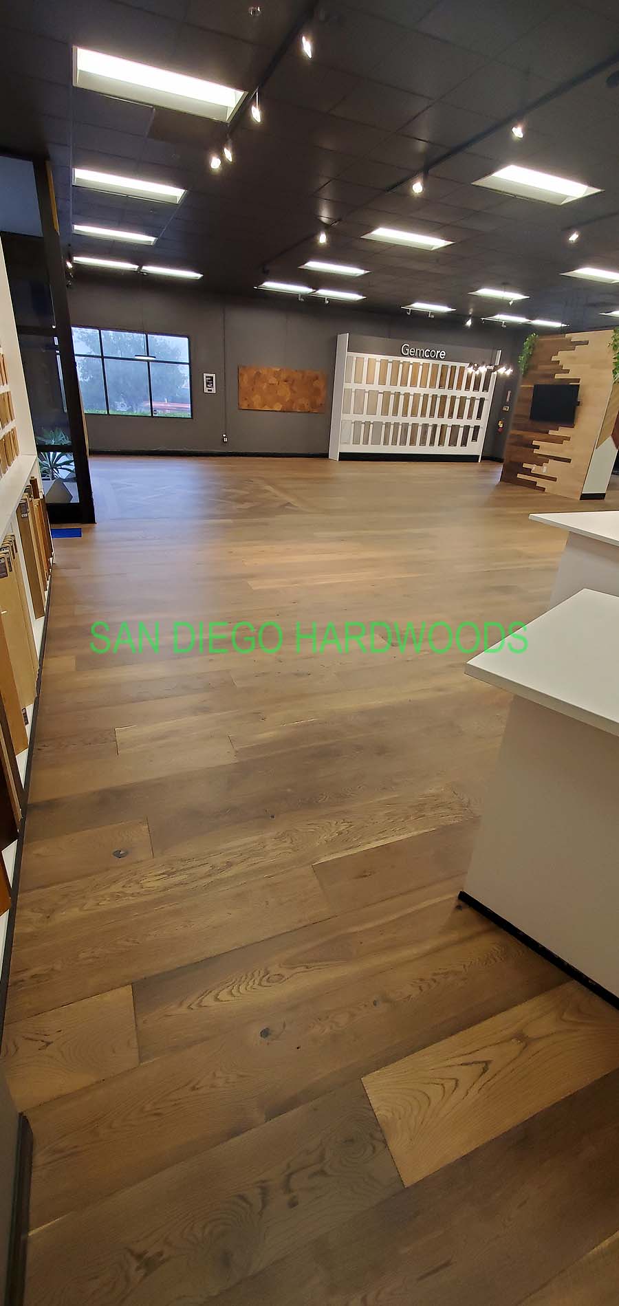 Hardwood Floor Installation & Refinishing San Diego Experts