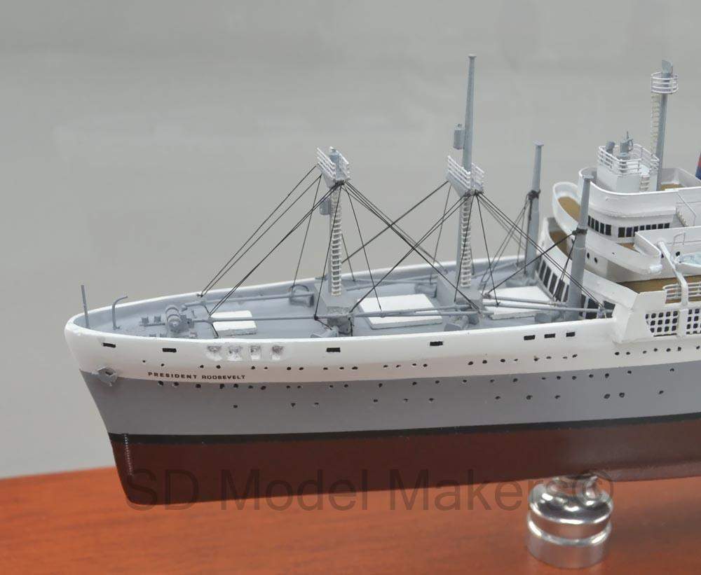 SD Model Makers > Ocean Liner & Cruise Ship Models > SS President