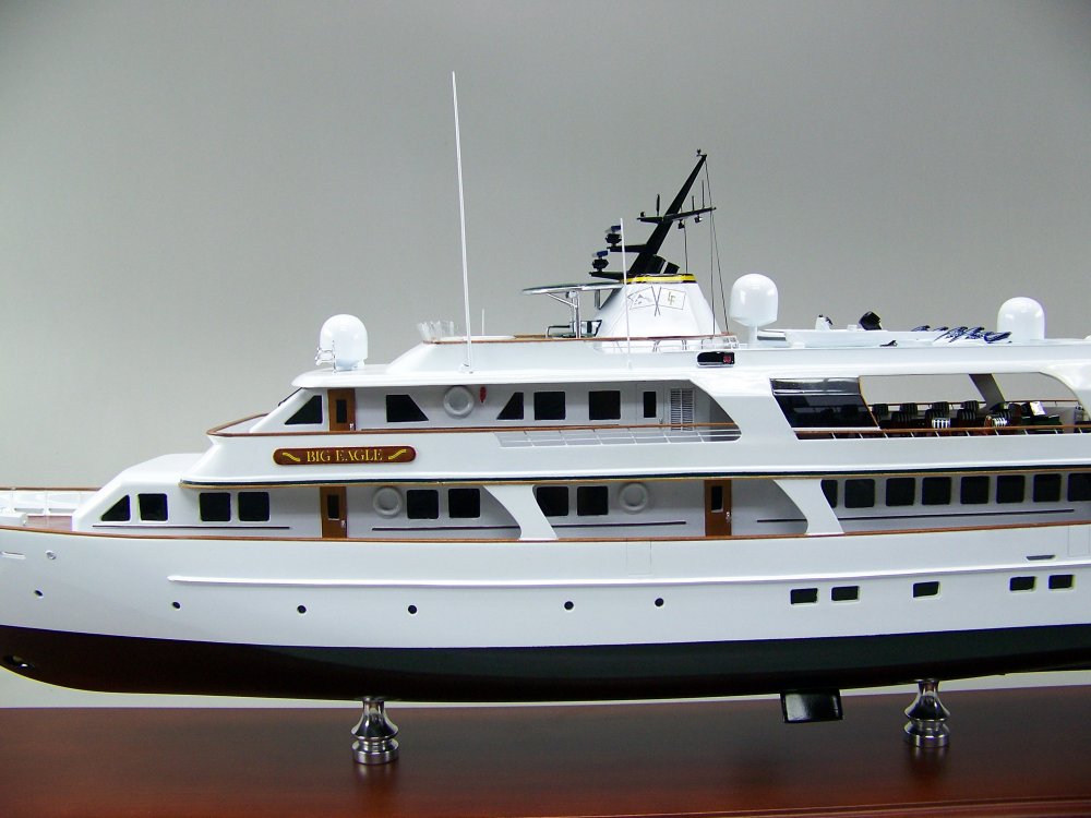 SD Model Makers > Custom Power Boat Models > Custom 172' Mega Yacht