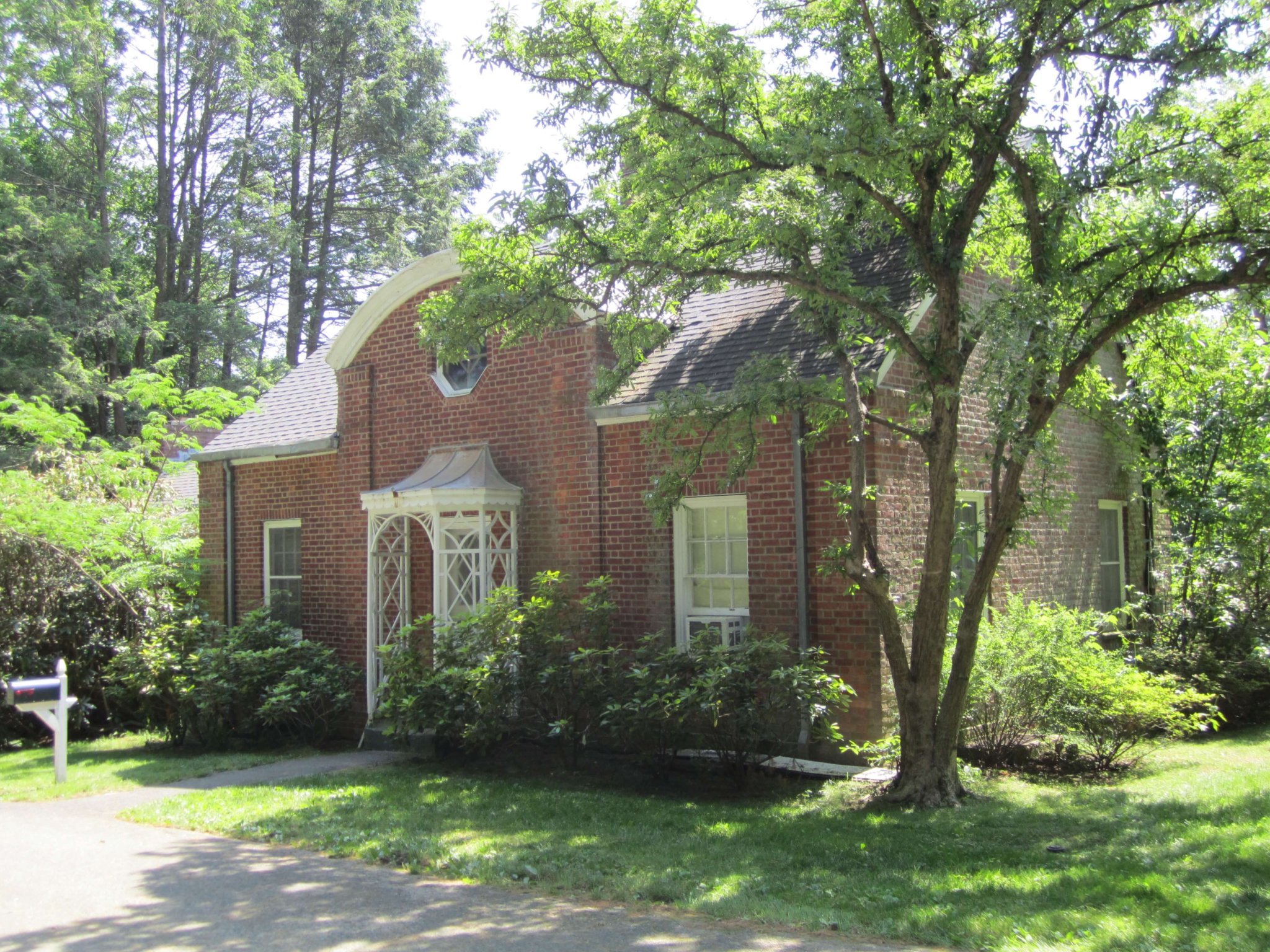 393 Oyster Bay Rd, Mill Neck, NY 11765 S&D Real Estate