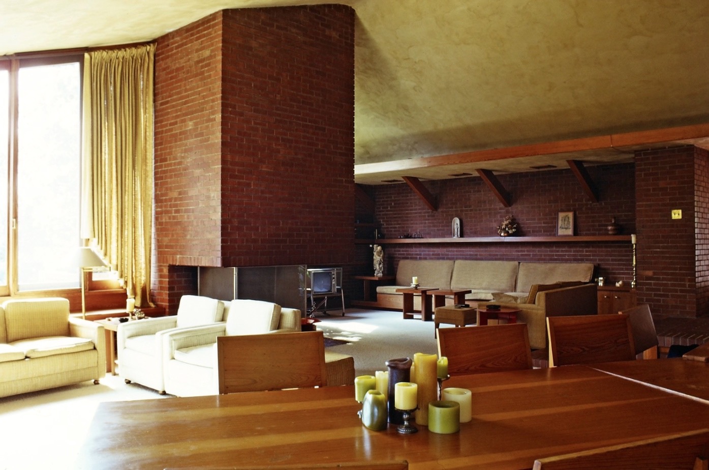 Alsop house news Wright Chat