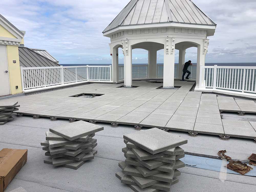 7 Benefits of Paver and Pedestal Roofs for Your Commercial Building