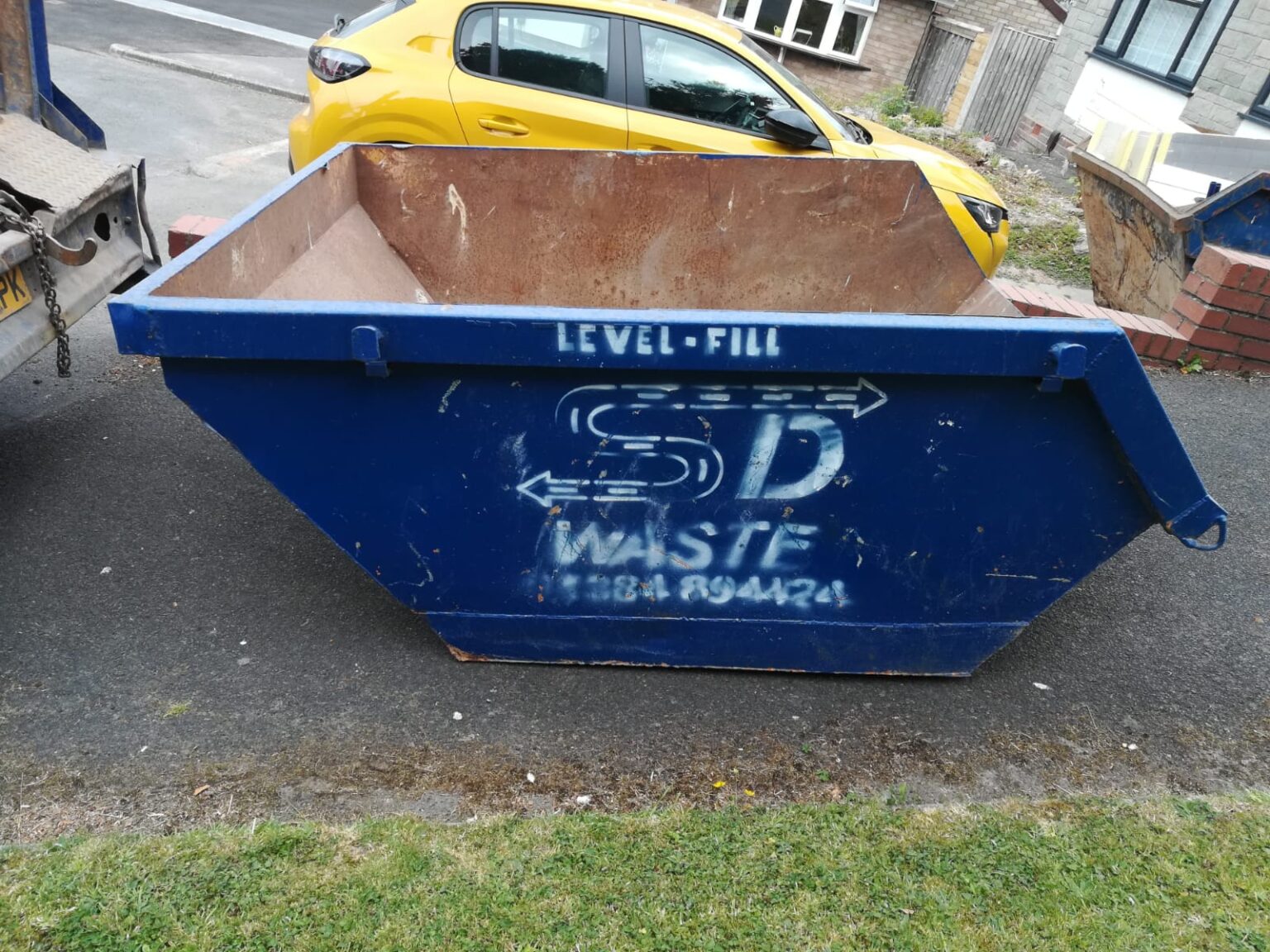 Mini Skip Hire in Stourbridge & Halesowen SD Waste