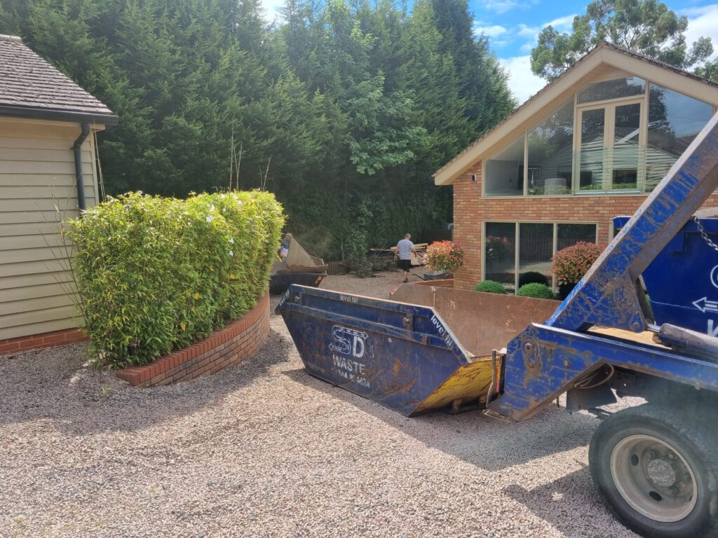 Builders Skip Hire in Stourbridge & Halesowen SD Waste