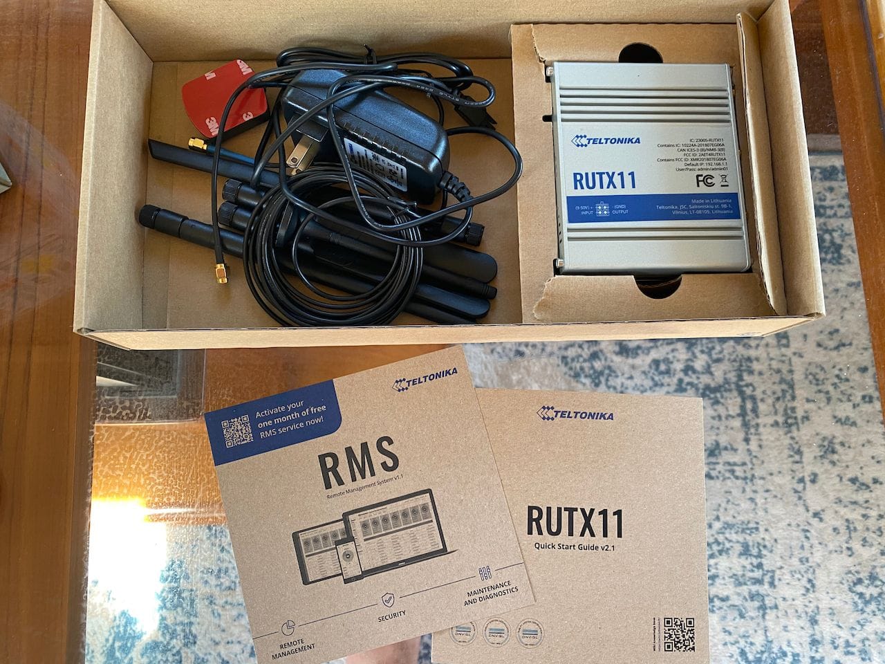 Teltonika RUTX11 LTE router - SeaBits