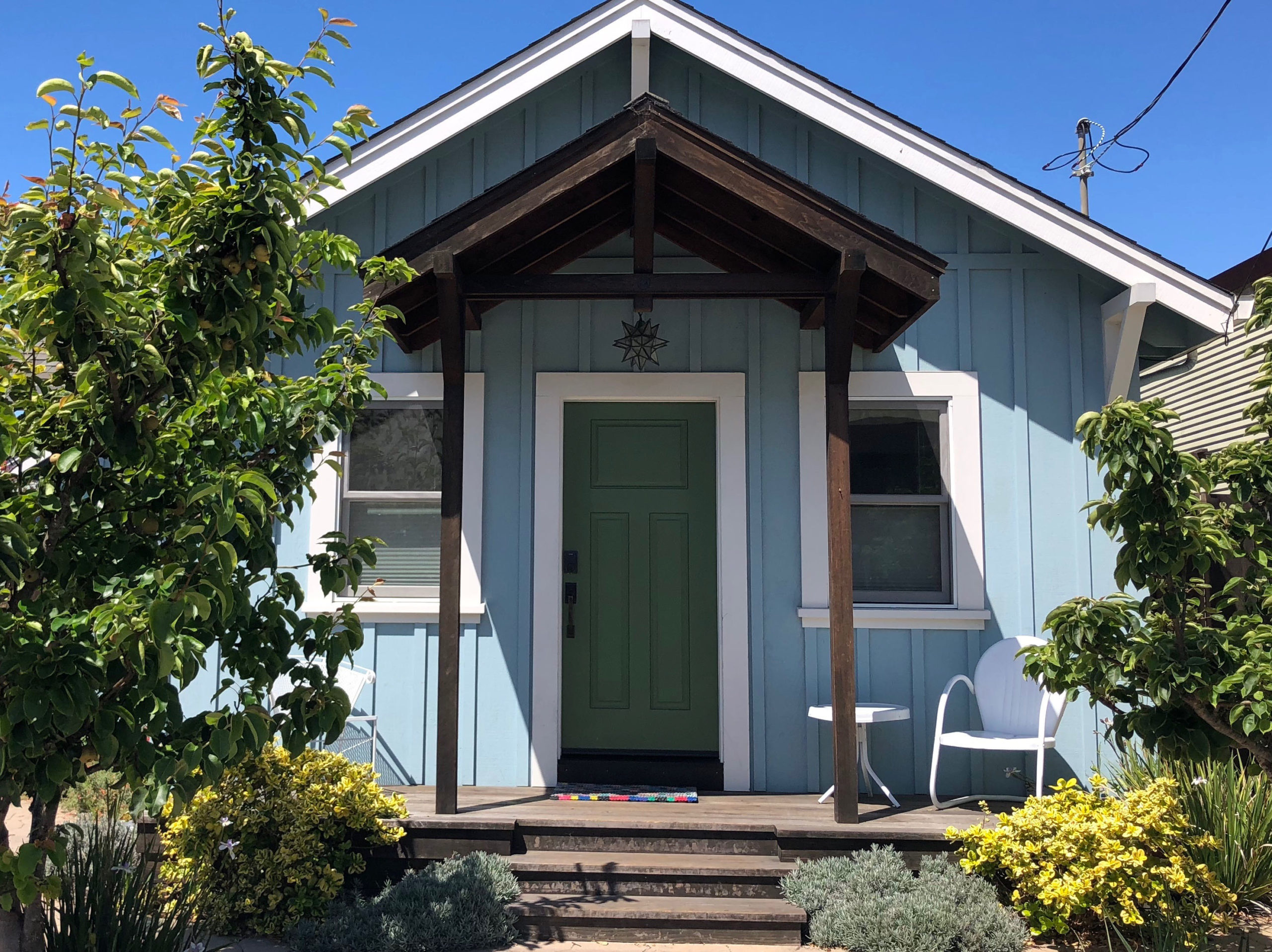 Seabright Cabin vacation rental property details