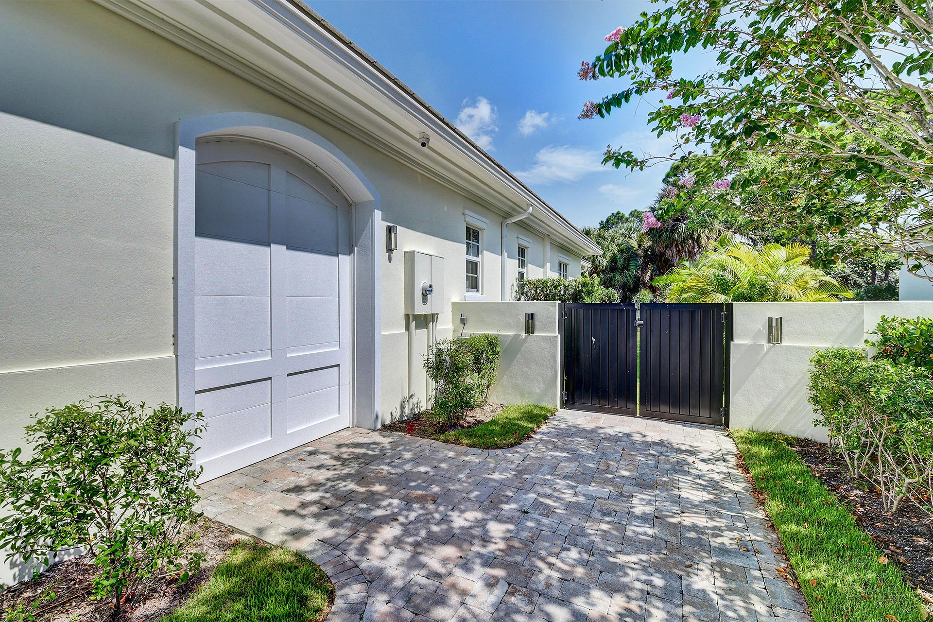 Hamlet Lot 4 Seagate Capital