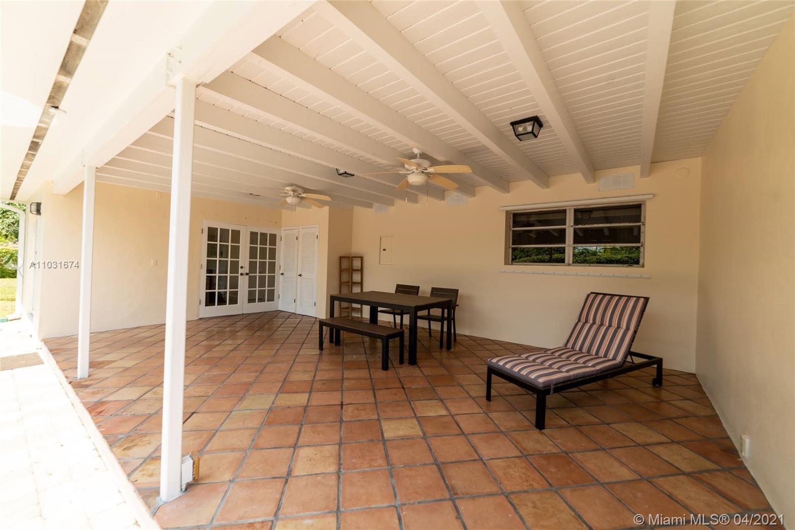 Large 3/2 with Pool Near Tropical Park Sea Grove Realty