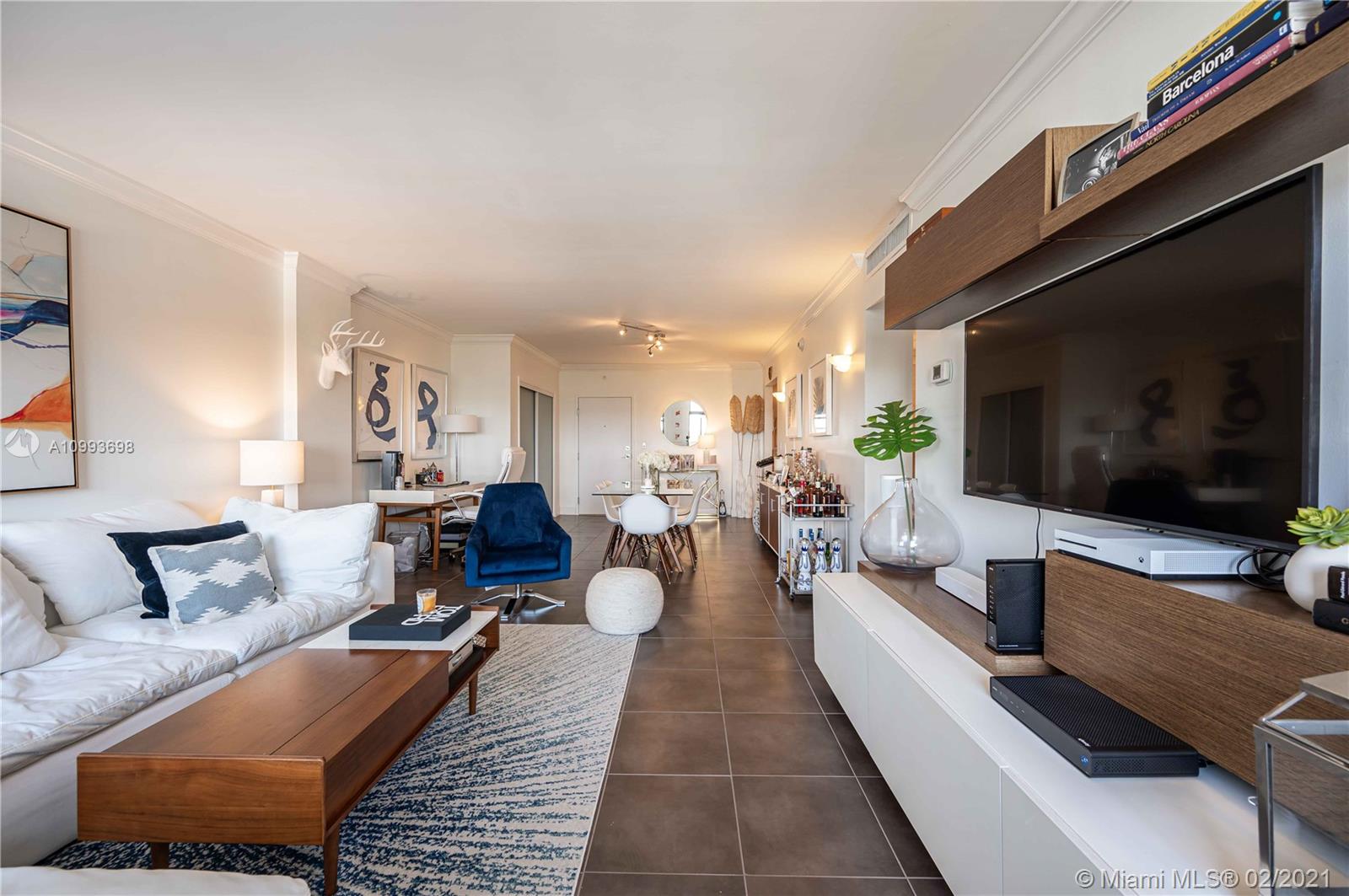 Remodeled One Bedroom in the Gables' Edgewater Sea Grove Realty