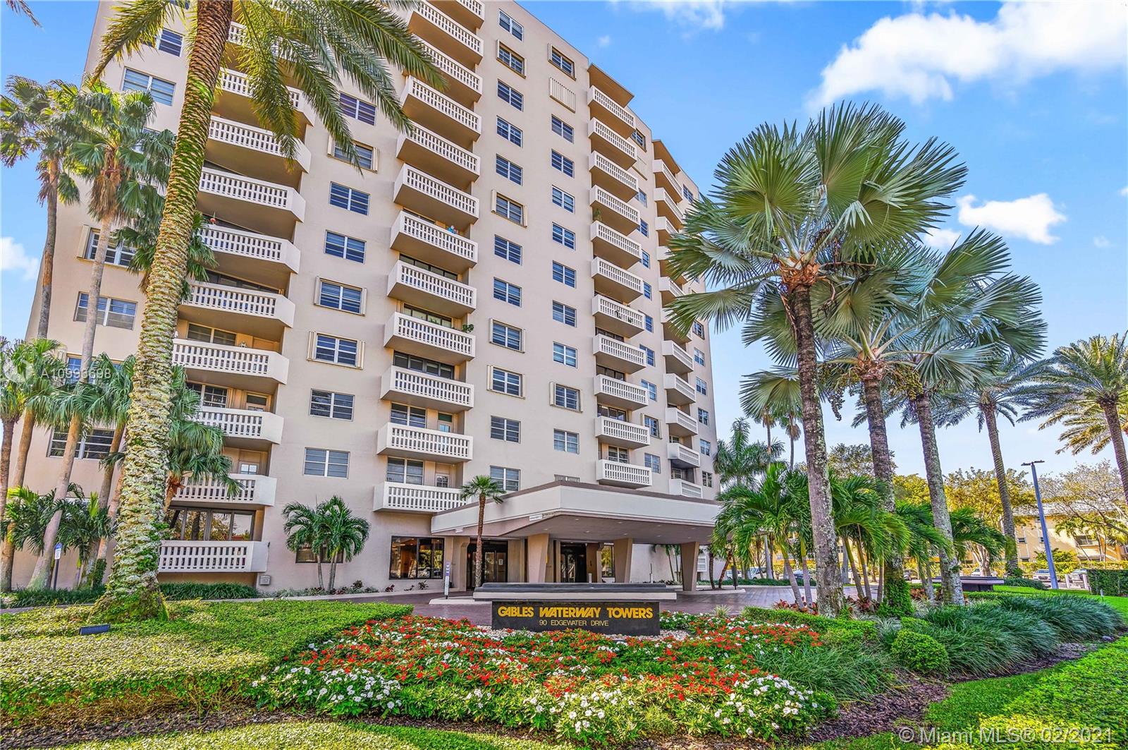 Remodeled One Bedroom in the Gables' Edgewater Sea Grove Realty